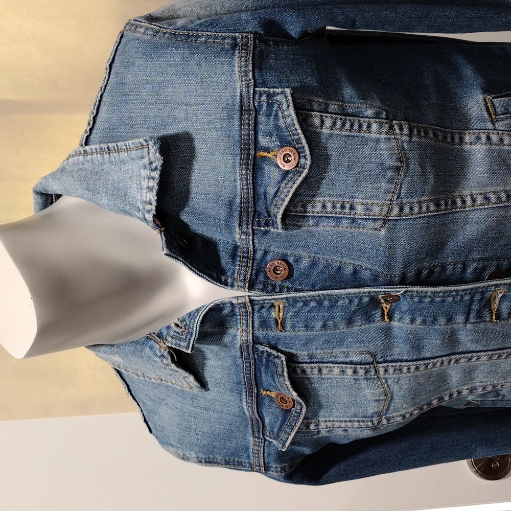 Bullhead womens blue jeans jacket with plaid elbow patches and collar. Medium